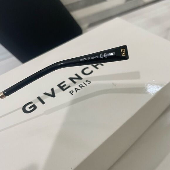 NIB Givenchy GV 7170/G/S Sunglasses - Picture 7 of 9